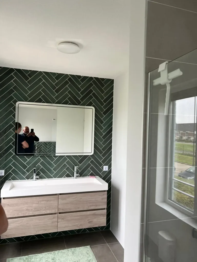 Tegelwerk in badkamer
