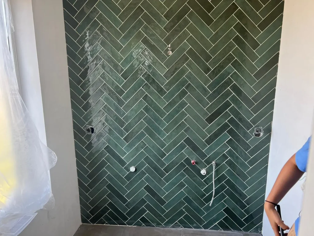 Tegelwerk in badkamer
